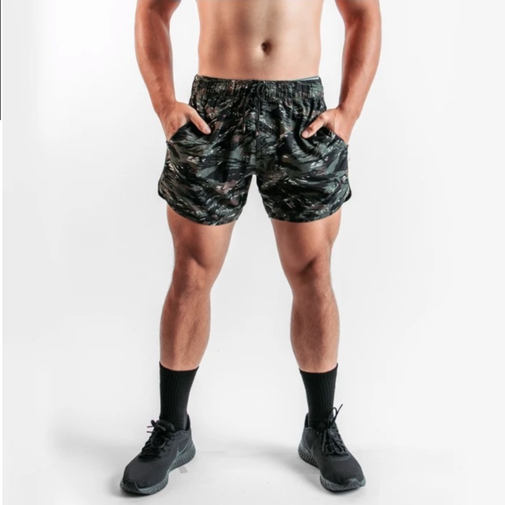 NFQ Performance Shorts - OG Tigerstripe